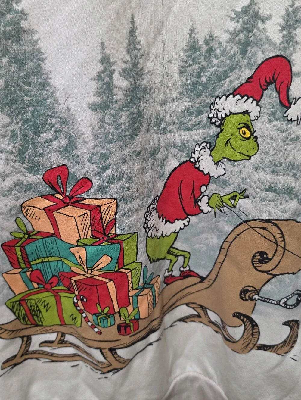 the grinch who stole christmas Dr Suess Long Sleeve Crewneck Size XL - Pre-owned